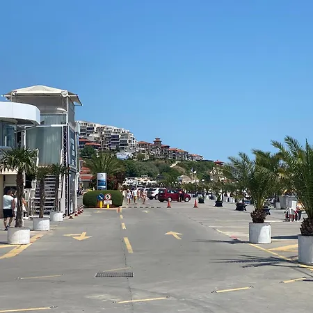 Apartman Horizon 10 'б' *