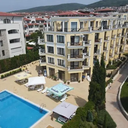 Horizon 10 'б' Apartment