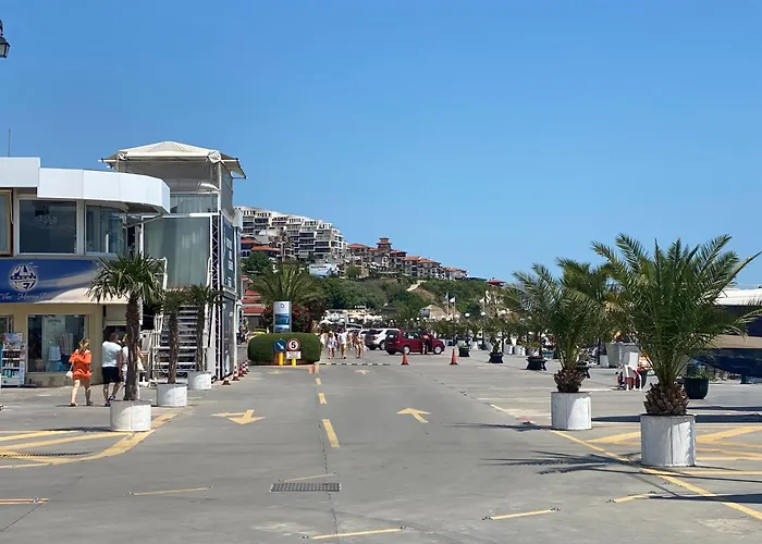 Apartman Horizon 10 'б' *